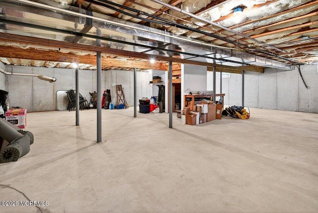 77 Hemlock Drive, New Egypt, NJ 08533