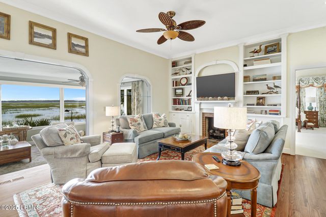 15 Tabby Point Lane, Okatie, SC 29909