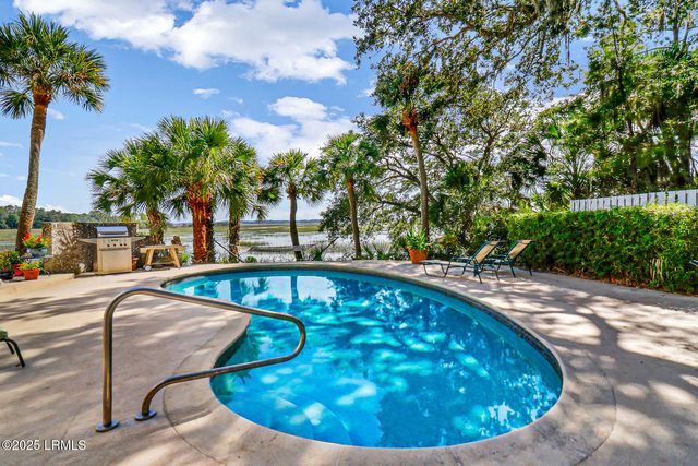 15 Tabby Point Lane, Okatie, SC 29909