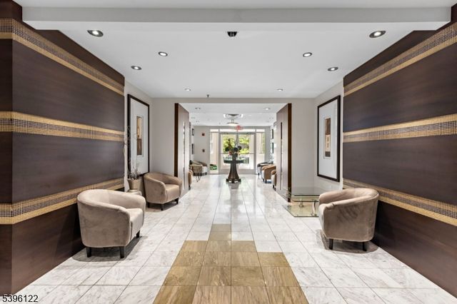 4 Constellation Pl 101 101, Jersey City, NJ 07305