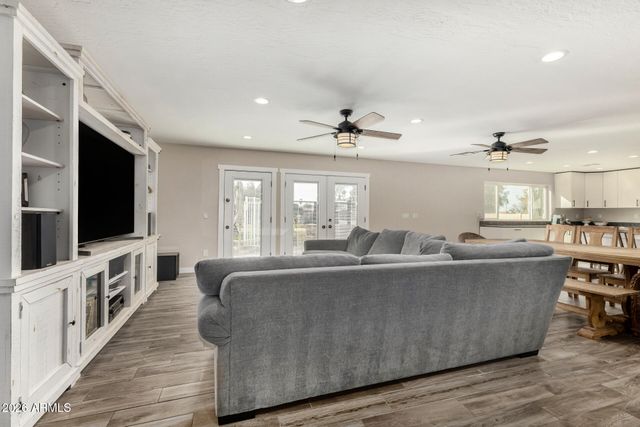 19103 E VIA DE ARBOLES --, Queen Creek, AZ 85142