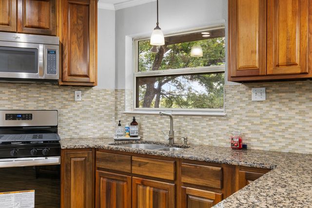 401 Koldin Drive, Aledo, TX 76008