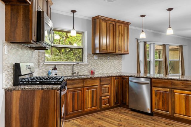 401 Koldin Drive, Aledo, TX 76008