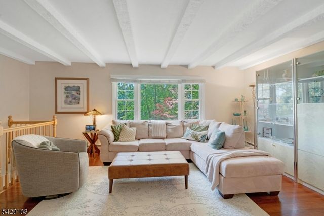 109 Malcolm Rd, Mahwah Twp., NJ 07430