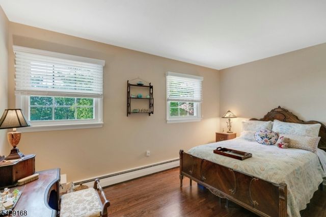 109 Malcolm Rd, Mahwah Twp., NJ 07430