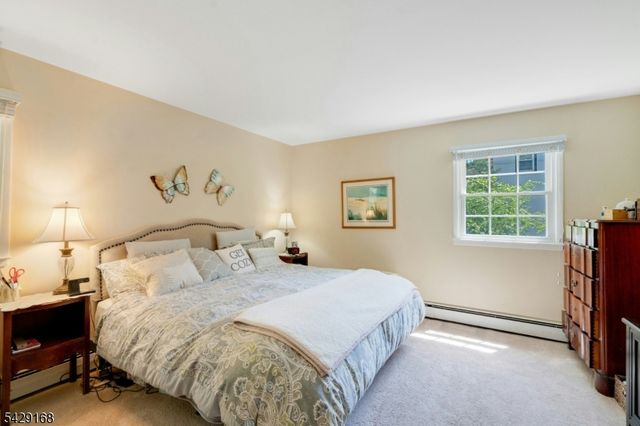 109 Malcolm Rd, Mahwah Twp., NJ 07430