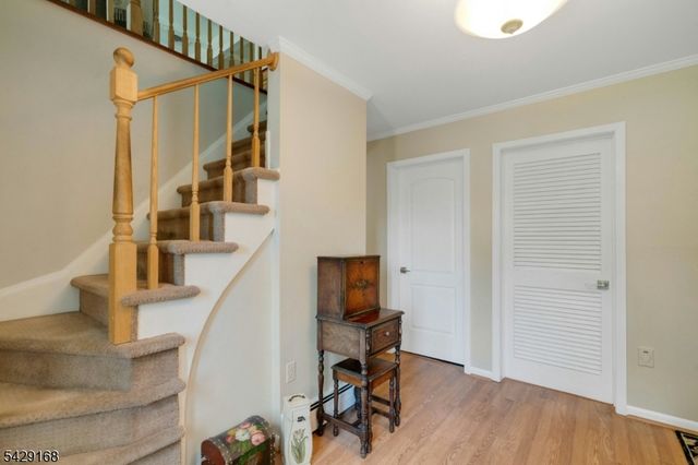 109 Malcolm Rd, Mahwah Twp., NJ 07430