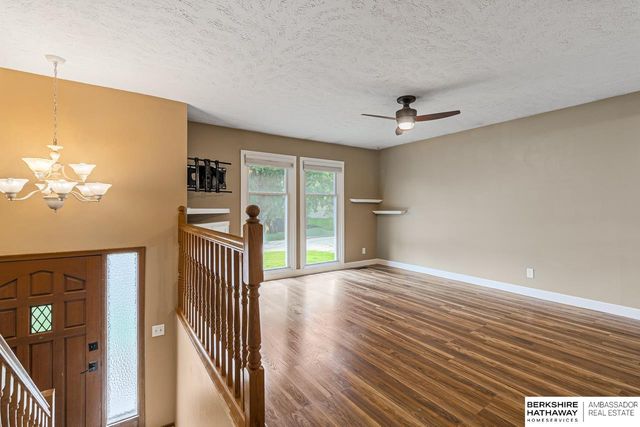 2238 N 204th Terrace, Omaha, NE 68022