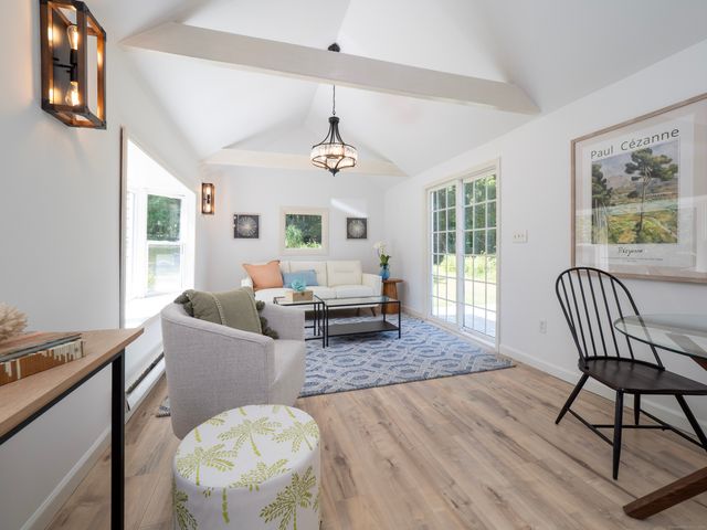 211 Old Branchville Road, Ridgefield, CT 06877