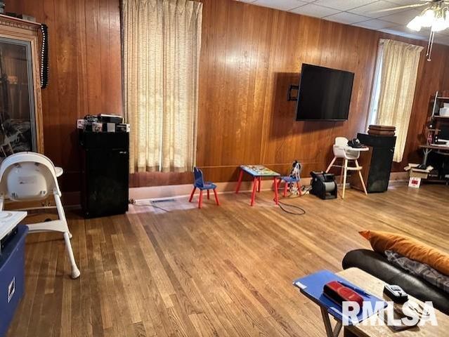 636 N EAST Street, Jacksonville, IL 62650