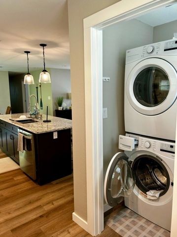 55 N Elm, Pottsboro, TX 75076