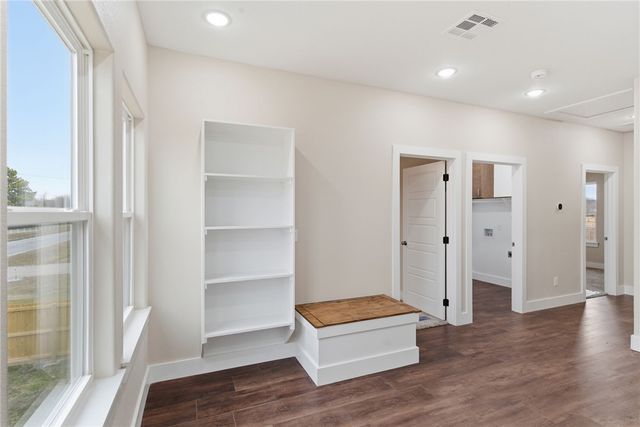 4924 Weeping Willow Avenue, Springdale, AR 72764