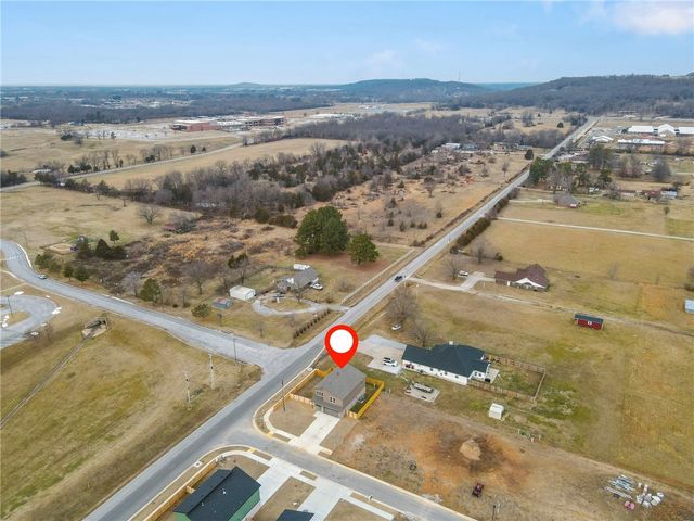 4924 Weeping Willow Avenue, Springdale, AR 72764