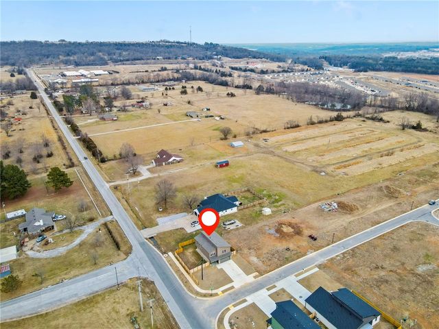 4924 Weeping Willow Avenue, Springdale, AR 72764