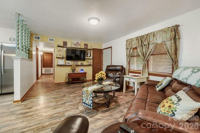 3917 Lake Road, Charlotte, NC 28269