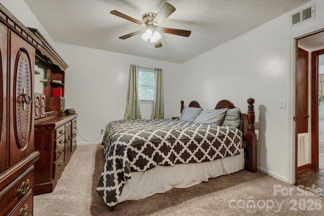 3917 Lake Road, Charlotte, NC 28269