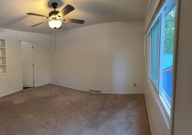 1541 Franklin Lane, Anoka, MN 55303