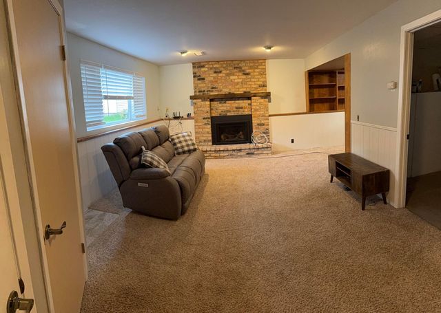 1541 Franklin Lane, Anoka, MN 55303