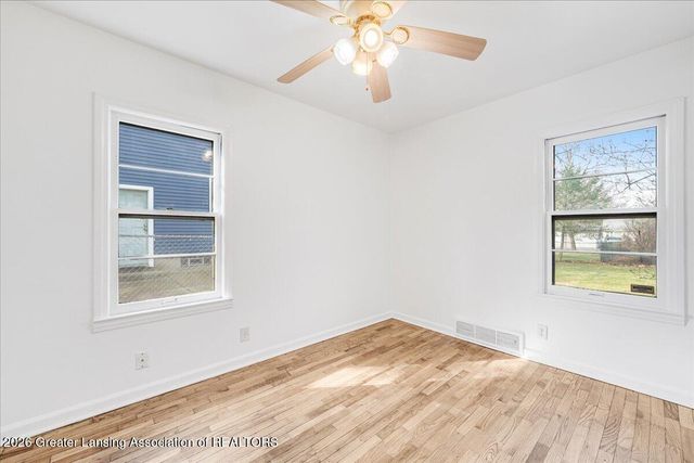 217 Richard Avenue, Lansing, MI 48917