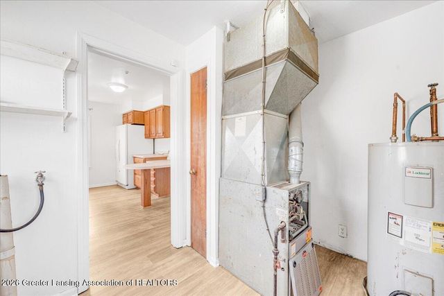 217 Richard Avenue, Lansing, MI 48917