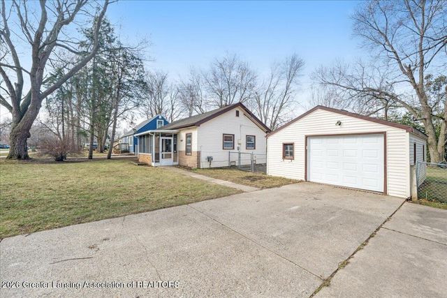 217 Richard Avenue, Lansing, MI 48917