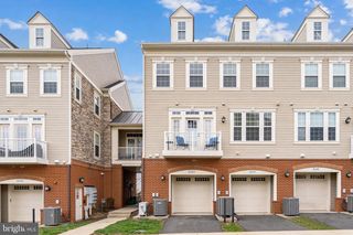 42553 SUNSET RIDGE SQ, Ashburn, VA 20148