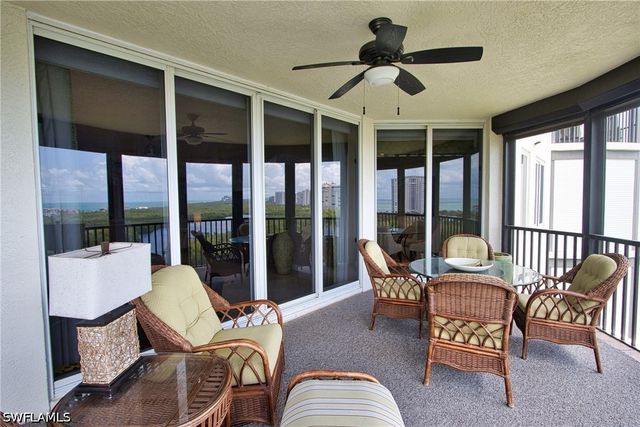 8990 Bay Colony DR 1002, Naples, FL 34108