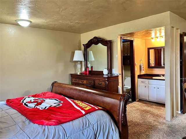 6509 Fawn Canyon Drive, Oklahoma City, OK 73162