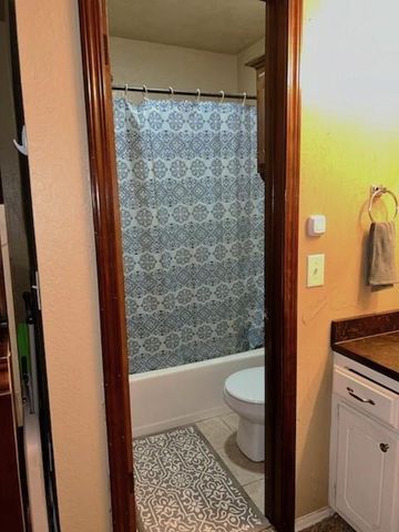 6509 Fawn Canyon Drive, Oklahoma City, OK 73162