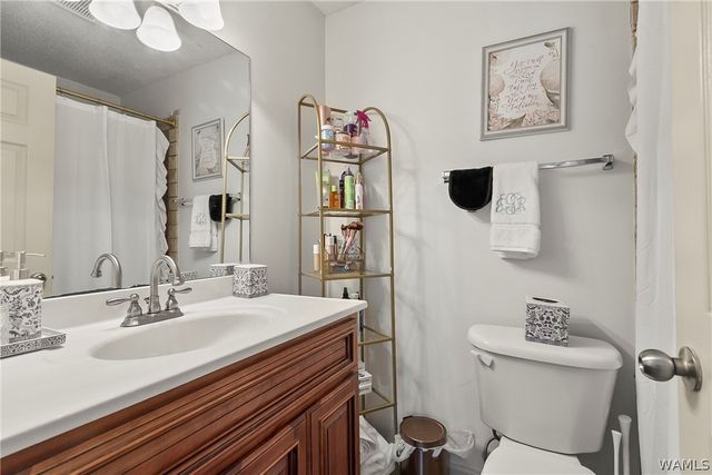 120 15th 915, Tuscaloosa, AL 35401