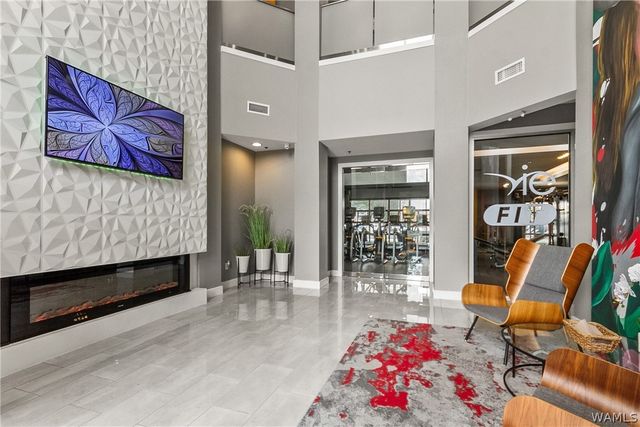 120 15th 915, Tuscaloosa, AL 35401