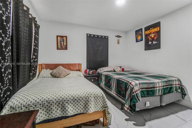 1570 NE 9th St, Homestead, FL 33033