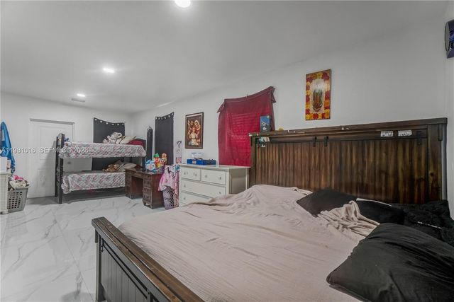 1570 NE 9th St, Homestead, FL 33033