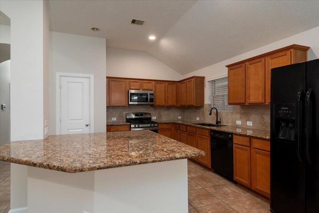 1906 Sonoma Breeze Drive, Houston, TX 77049