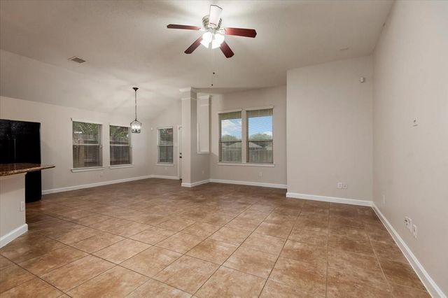 1906 Sonoma Breeze Drive, Houston, TX 77049