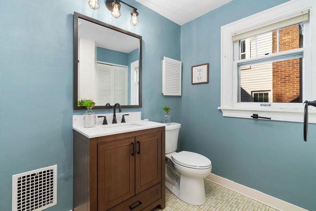 2221 Keyes Avenue, Madison, WI 53711