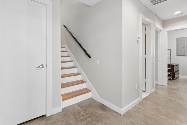 2714 Shelby Avenue, Dallas, TX 75219