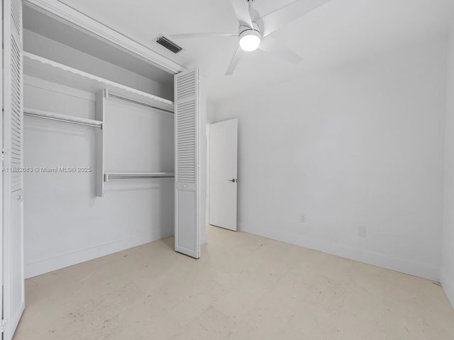 17721 SW 84th Ct, Palmetto Bay, FL 33157