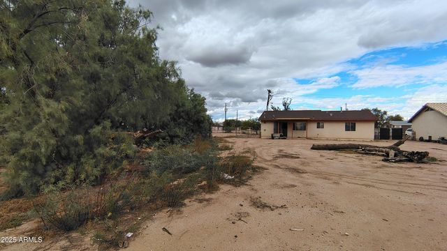 745 W MELROSE Drive, Casa Grande, AZ 85122