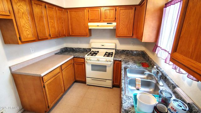 745 W MELROSE Drive, Casa Grande, AZ 85122