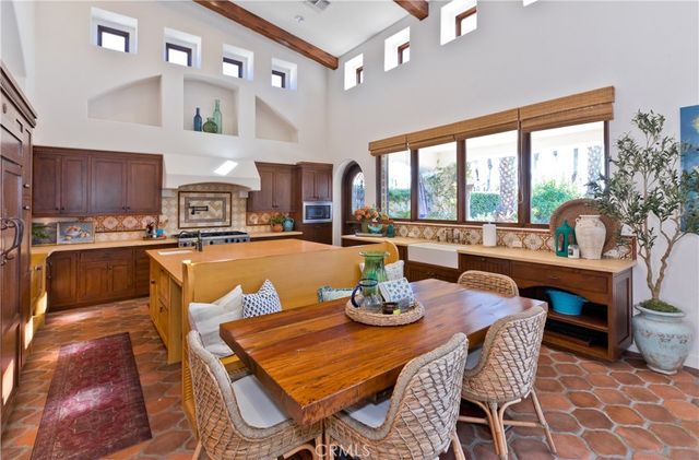 56145 Village Drive, La Quinta, CA 92253