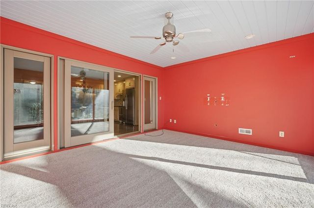 29 Indigo Dam RD, Newport News, VA 23606