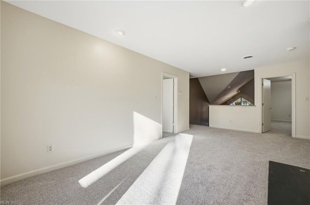 29 Indigo Dam RD, Newport News, VA 23606