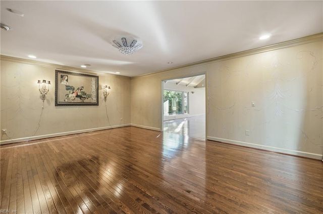 29 Indigo Dam RD, Newport News, VA 23606