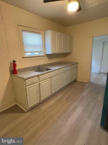 210 WESLEY ST, Salem, NJ 08079