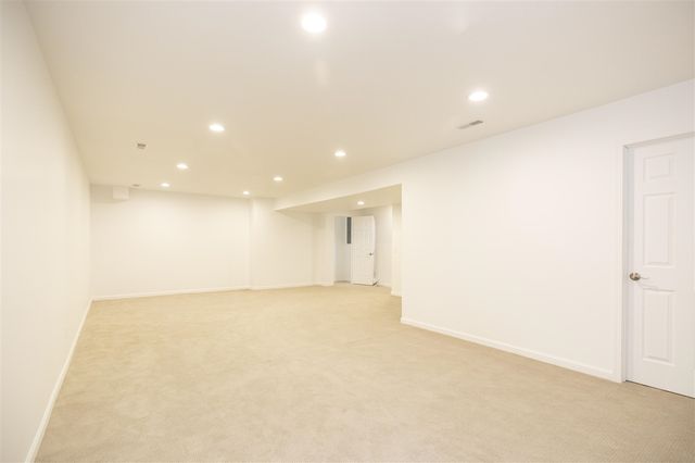 23671 S Shore Drive, Edwardsburg, MI 49112