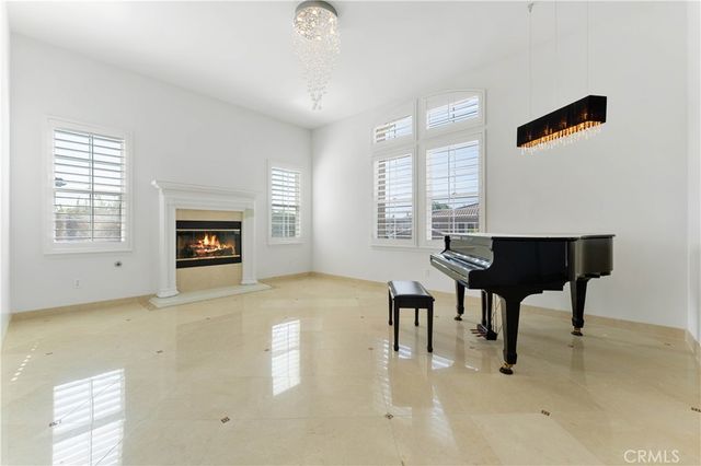 4116 Dakota Drive, Moorpark, CA 93021