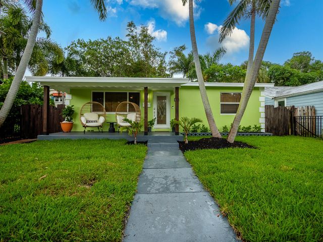 418 N Palmway, Lake Worth Beach, FL 33460