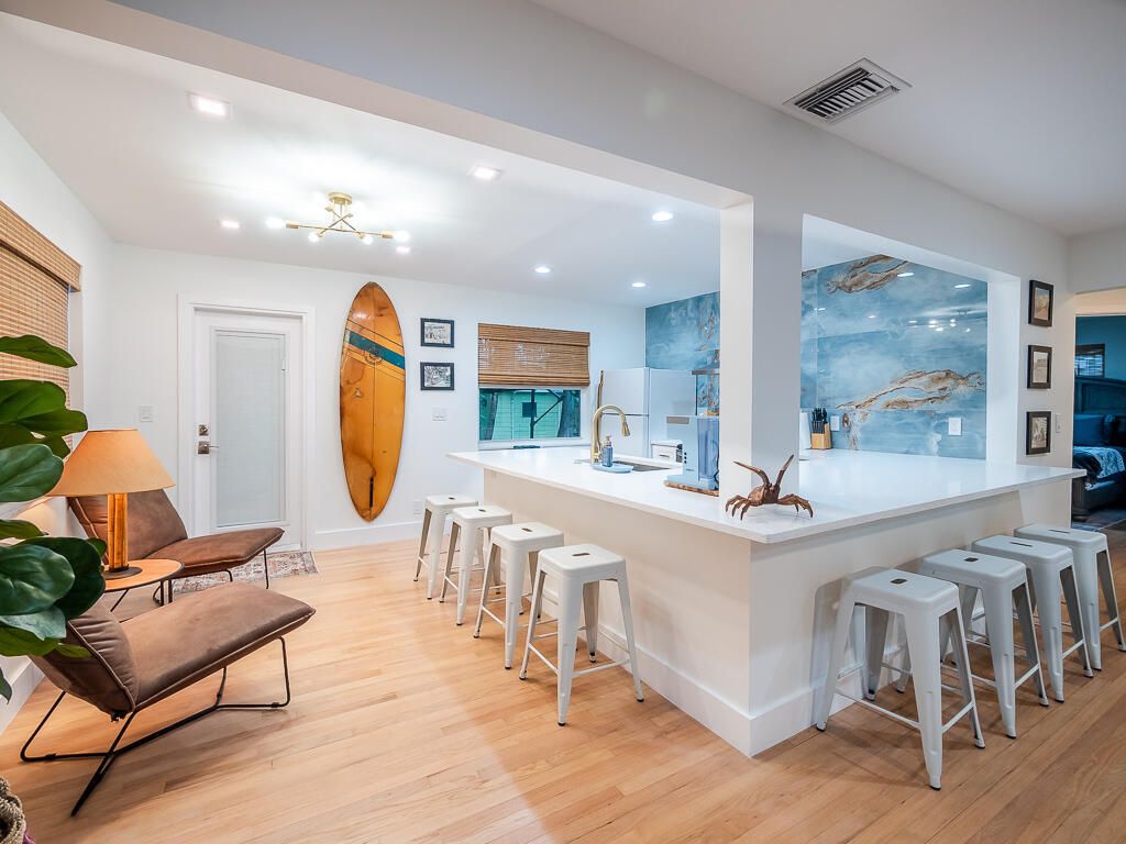 418 N Palmway, Lake Worth Beach, FL 33460