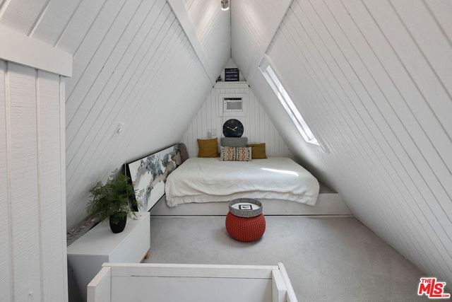 2059 Laurel Canyon Boulevard, Los Angeles, CA 90046